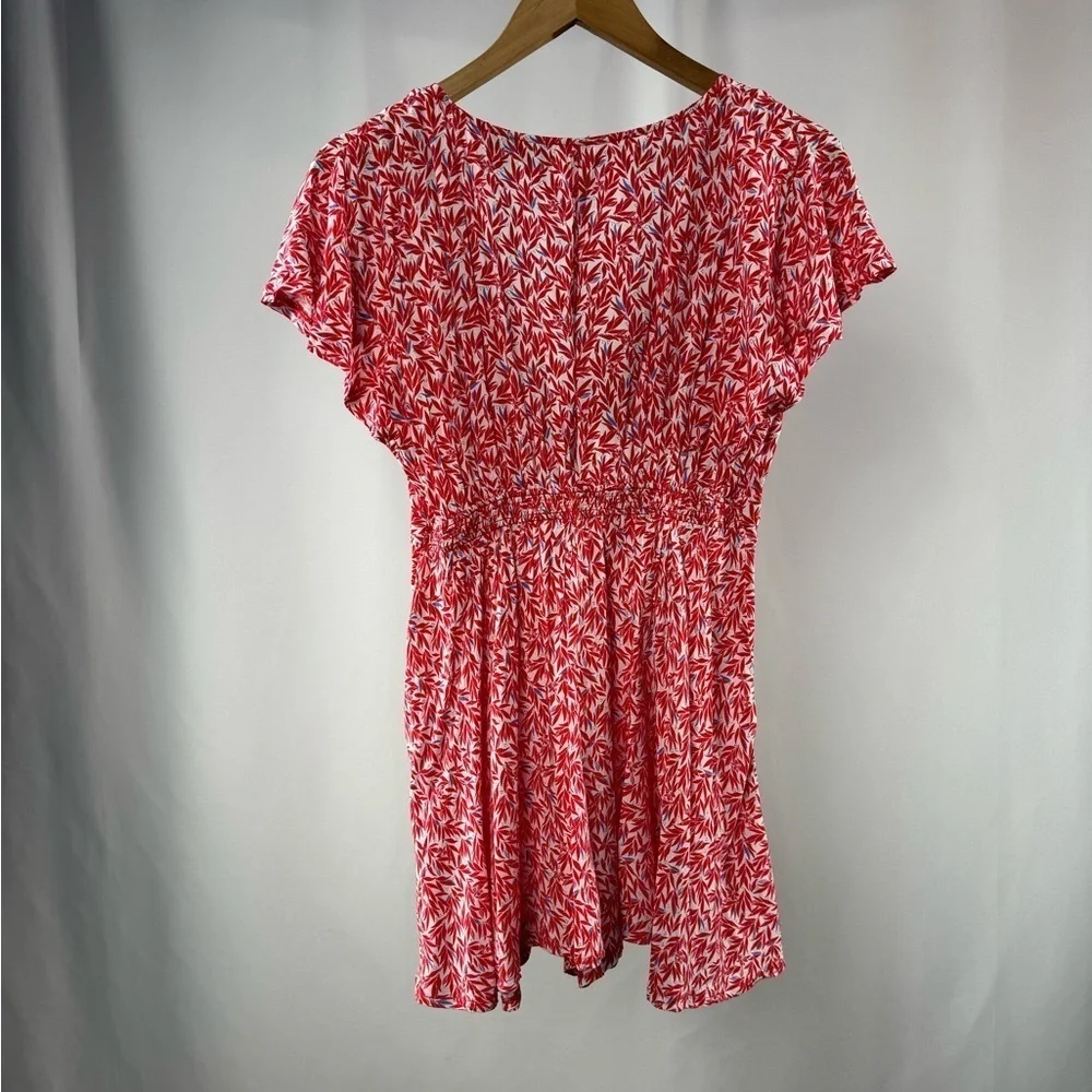 Lulus Dondi Print Tie-Front Short Sleeve Romper in Red and White Size Small - Picture 8 of 13